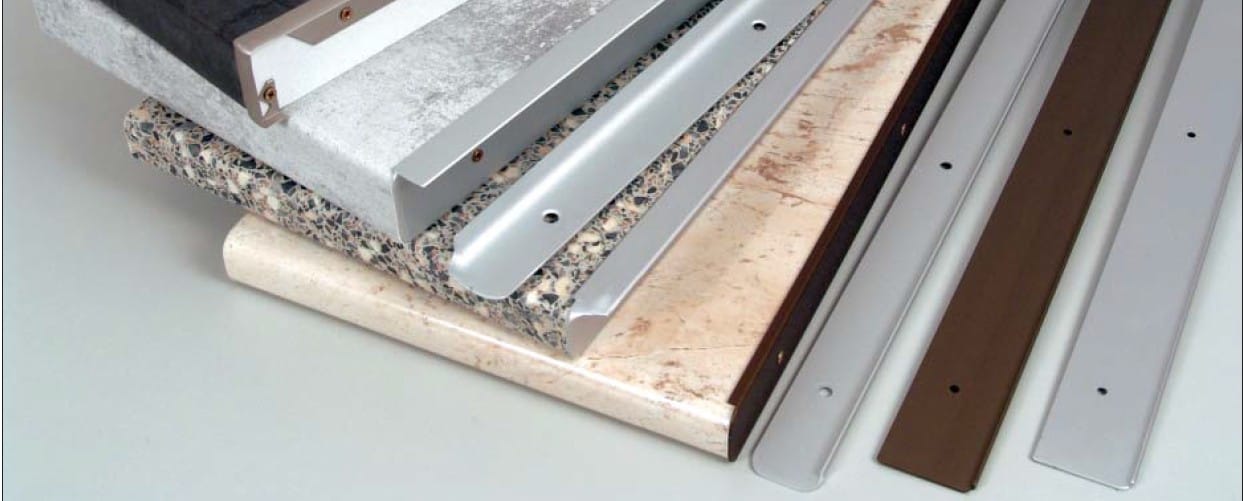 Konyhabútor kiegészítők munkalap élzáró és fém alkatrésze