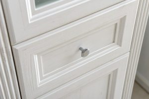 Olcsó fürdőszobabútor Budapesten klasszikus stílusban