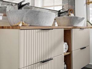 Olcsó fürdőszobabútor Budapesten lamellált fronttal