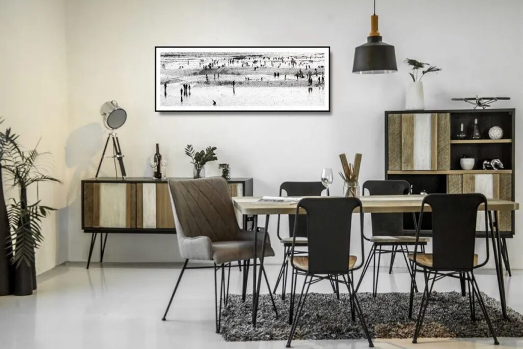 Modern étkező retro stílusban, vintage dekorációval vintage bútor