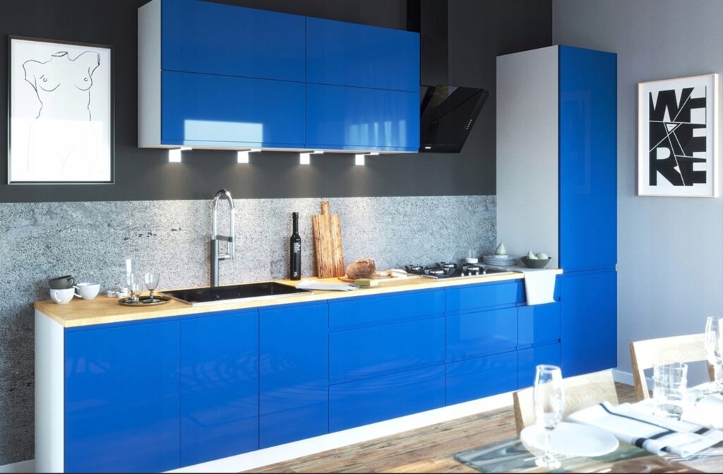 Florence magasfényű kék elemes konyhabútor fa munkalappal, kőhatású hátfallal és fekete mosogatóval