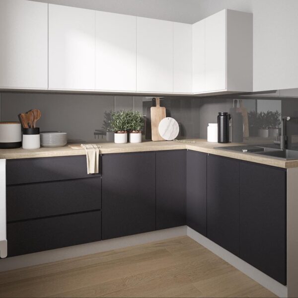 FLORENCE elemes konyhabútor matt grey–fehér sarokkonyha fa munkalappal és sötét hátfallal