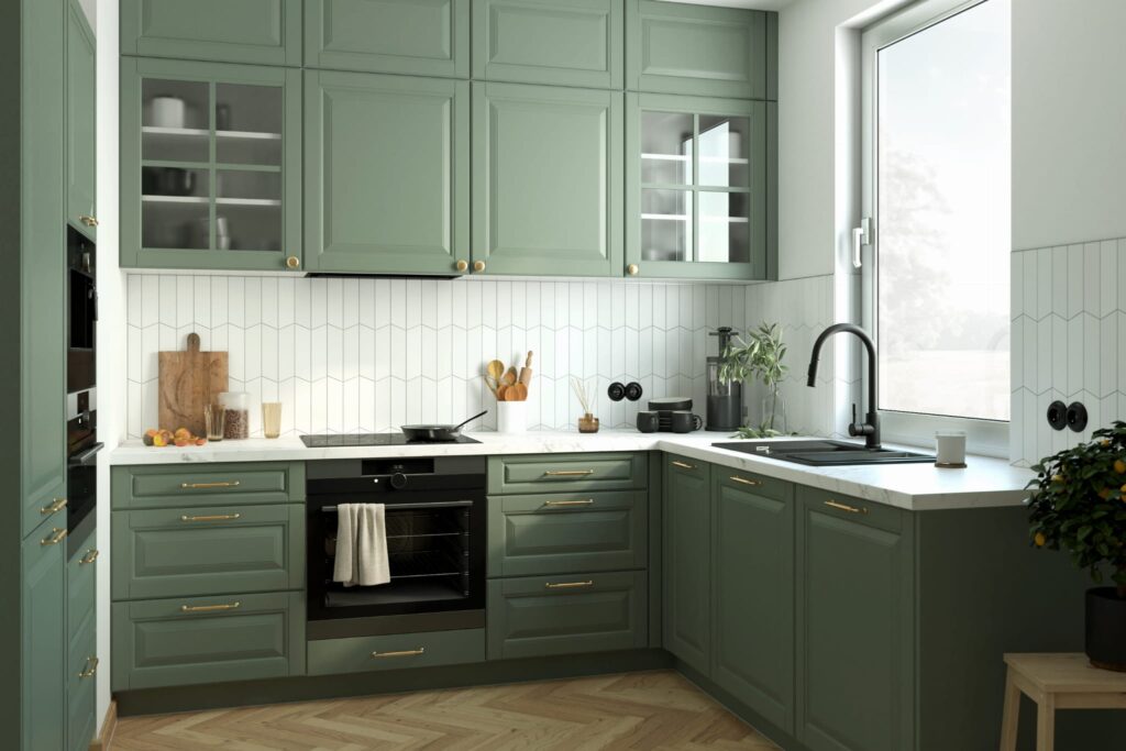 PRATO zöld sarok konyhabútor fehér márványhatású munkalappal és arany fogantyúkkal