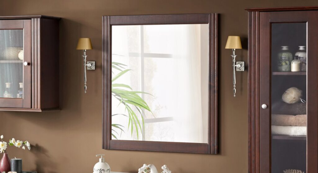 Fürdőszoba fali tükör modern 73×80 cm – RETRO 840 FSC Fürdőszoba tükör klasszikus kerettel – meleg, otthonos enteriőrben