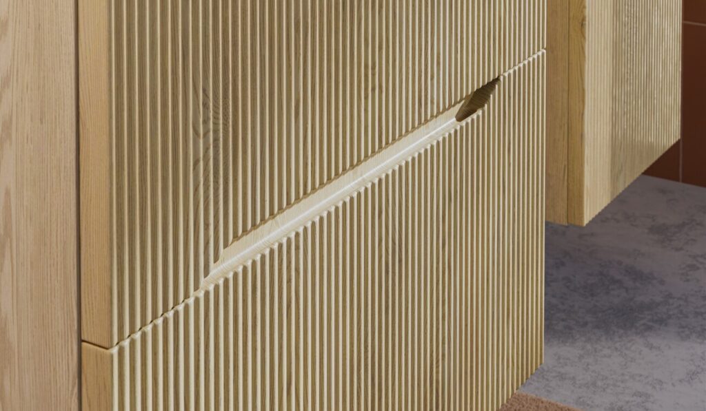 Nordic Cremona fürdőszoba bútor – aszimmetrikus integrált fogantyú, bordázott frontok