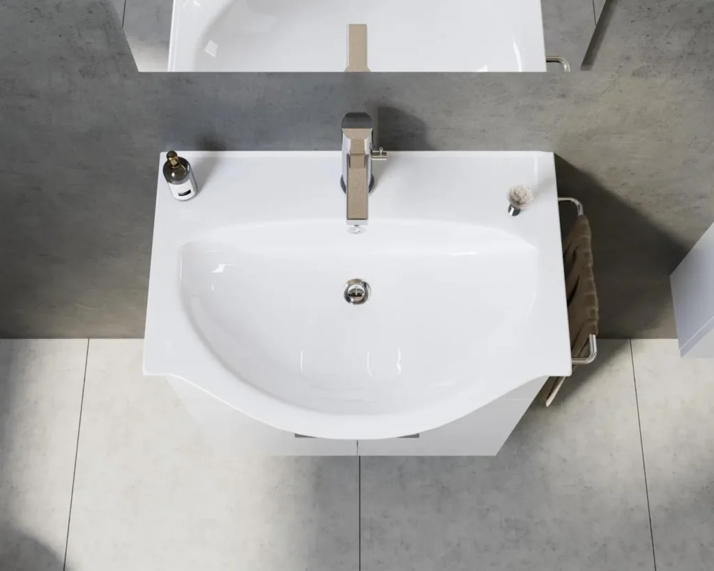 .ZAFFIRO 55 cm fürdőszoba bútor COMP.EMMA Magasfényű Fehér fronttal Modern fehér fürdőszoba mosdó és szekrény felülnézeti fotó szürke falburkolattal