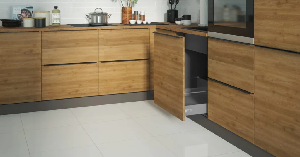 MALMO KONYHABÚTOR 3 FIÓKOS szekrény 60 cm (D3R60) MALMO fehér artisan sarokkonyha közeli részlet sütővel