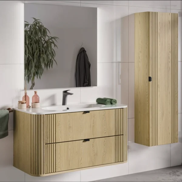 elemes fürdőszoba bútor világos térben növény dekorációval