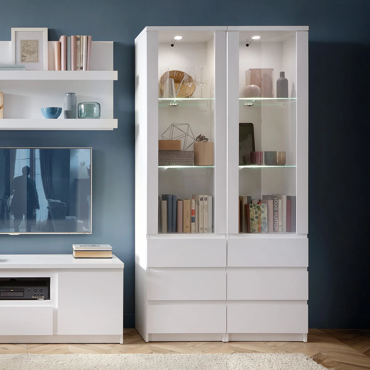 FRIBO WHITE FRIV01 magas vitrin FRIBO WHITE FRIV01 magas vitrin részletek 2